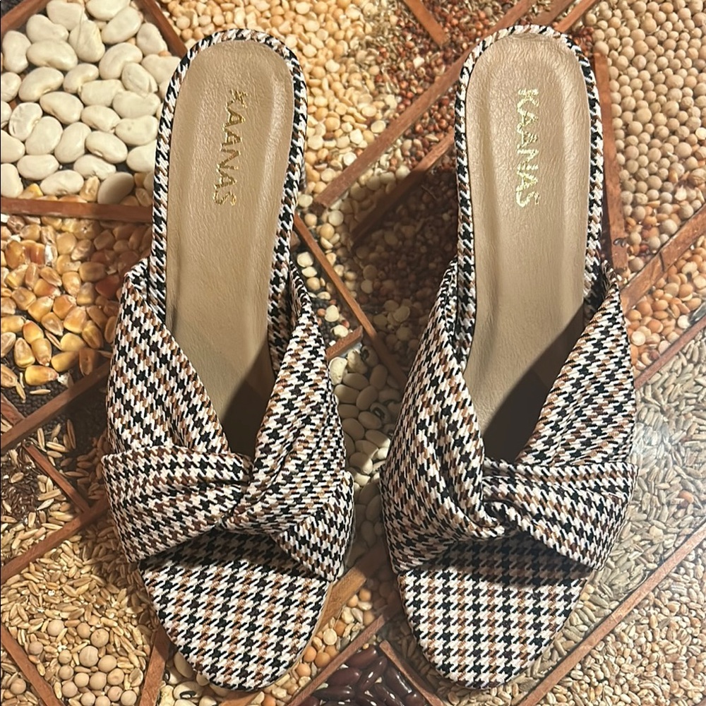 Kaanas Sena Plaid Women's Houndstooth Slide Sandals